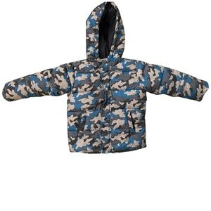 Camouflage Puffer Jacket with Hood
